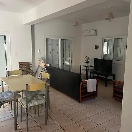 Apartamento Arabella Paralimni